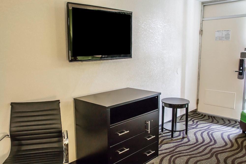 Quality & - Savannah North Hotel Hardeeville